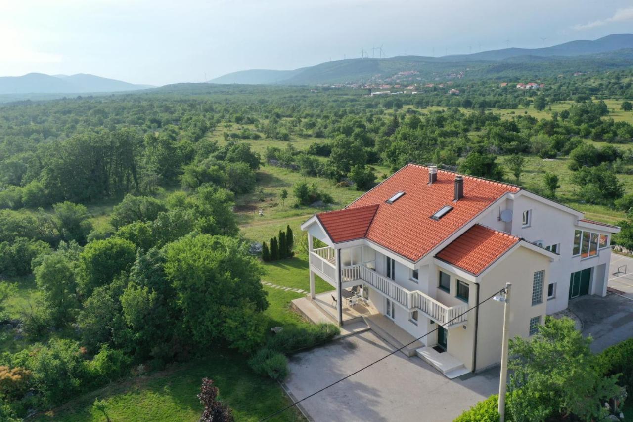 Villa Ivy With Perfect Privacy, Pool, Sauna And Jacuzzi Opanci Exterior foto